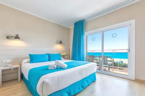 Alegria Maripins in Malgrat de Mar, foto 5
