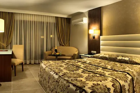 Hotel Omer Prime Holiday Resort & Spa in Kuşadası, foto 21