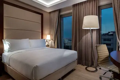 Doubletree by Hilton Istanbul Topkapi Hotel in Bayrampaşa — foto 3