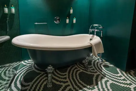 Art Legacy Hotel in Almada — foto 11
