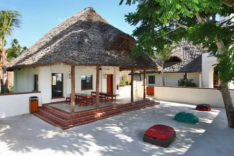 Sea Cliff Resort & Spa in Mangapwani — foto 22