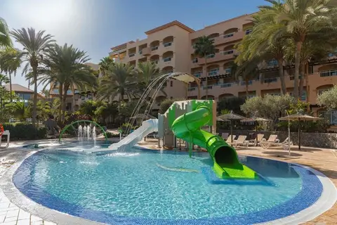 Elba Sara Beach & Golf Resort in Antigua — foto 2