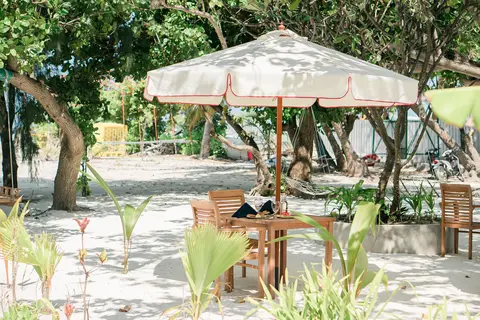 Ayala Ocean View in ގުޅި — foto 10
