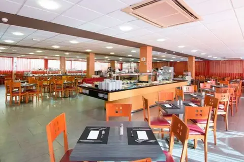 Regente Hotel in Benidorm — foto 23