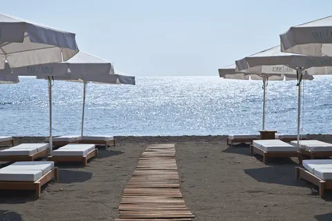 Nikki Beach Resort & Spa Santorini in Δημοτική Ενότητα Τιθορέας — foto 26