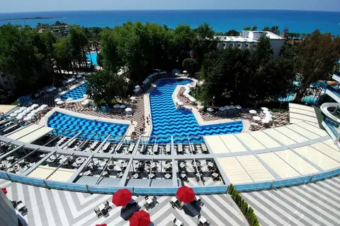 Delphin Botanik Platinum in Okurcalar — foto 22