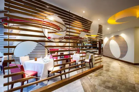 Marriott Hotel Production City Dubai in Oakwood Residency, foto 13