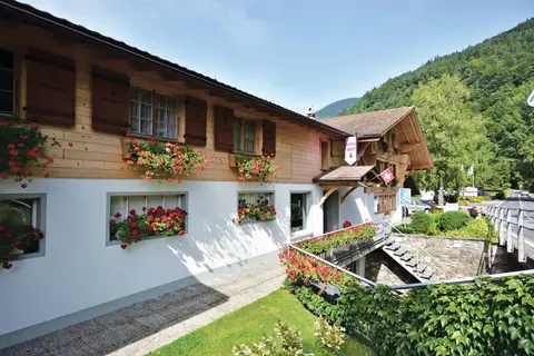 Manor Farm in Unterseen — foto 17