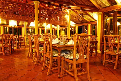 Royal Island Resort & Spa in Maakana — foto 24