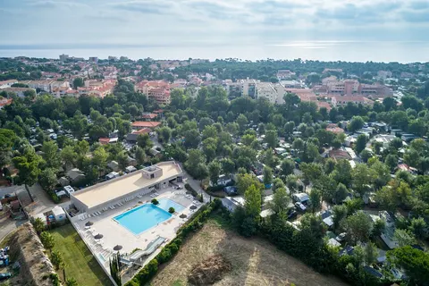 Camping Les Pins foto 3