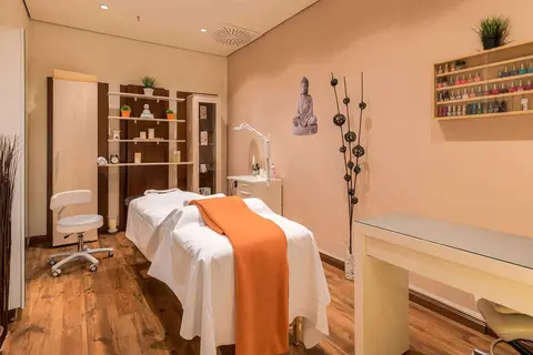 Hotel Park Inn by Radisson Berlin Alexanderplatz in Berlijn — foto 12