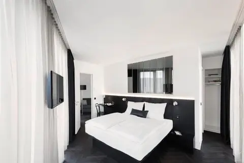 Hotel AMANO Grand Central in Berlijn — foto 14