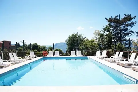 Camping Pian D Amora in Coreglia Antelminelli