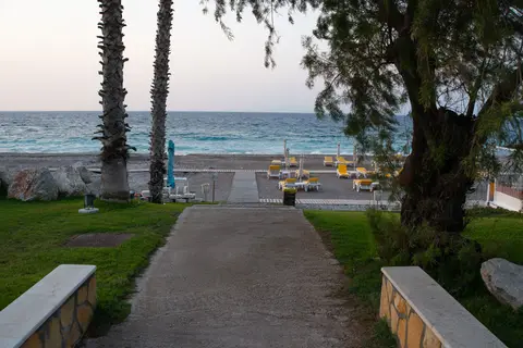 Dionysos Hotel in Ιαλυσός — foto 7