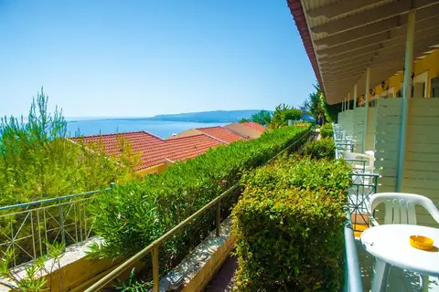 Mouikis Sun Village in Λακήθρα — foto 13