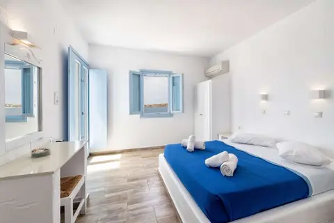 Stratos Appartementen & Studios in Παροικιά