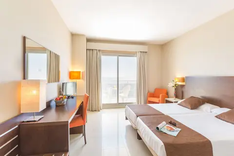 ESTIMAR Calpe Apartments 2 & Two in La Línea de la Concepción — foto 10