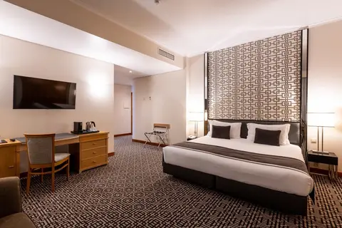 Hotel Mundial in Almada — foto 23
