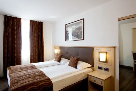 Romantik & Wellness Hotel Portici in Riva del Garda — foto 15