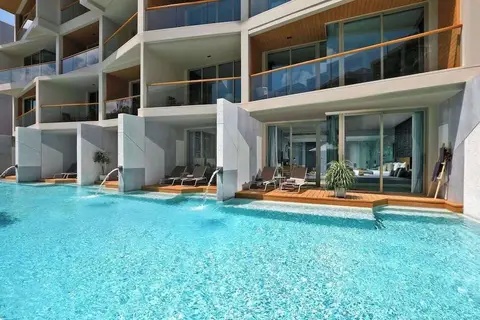 Wyndham Grand Nai Harn Beach Phuket in ตำบลราไวย์ — foto 16
