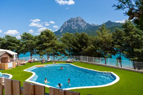 Camping La Presqu île Serre-ponçon foto 1