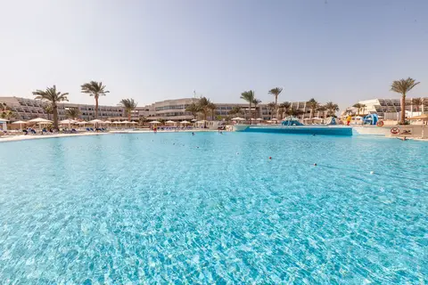 Pharaoh Azur Resort in Hurghada