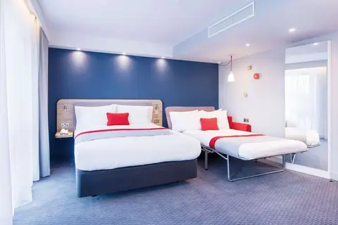 Holiday Inn Express Malta in San Ġiljan — foto 4