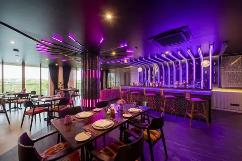 Wyndham Grand Nai Harn Beach Phuket in ตำบลราไวย์ — foto 5
