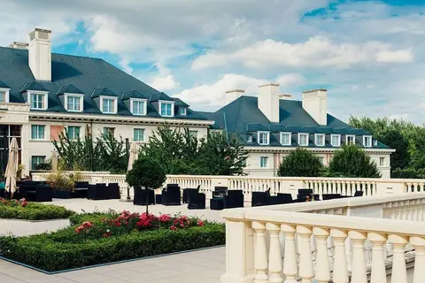 Vienna International Dream Castle in Magny-le-Hongre, foto 7