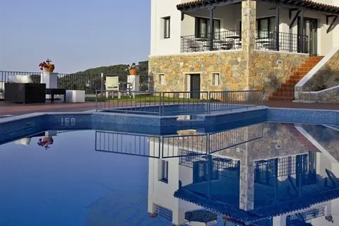 Atrium of Alonissos in Patitiri — foto 4