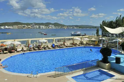 Hotel INNSiDE Ibiza Beach in Sant Josep de sa Talaia — foto 12