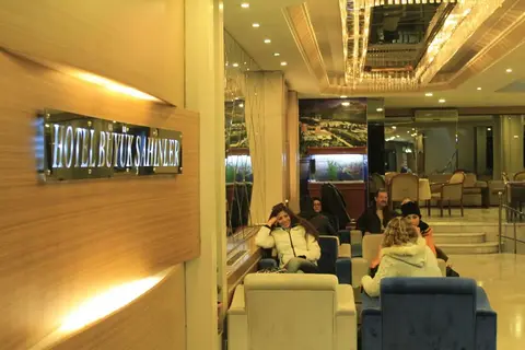 Büyük Sahinler in Fatih — foto 22