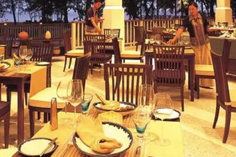 Dusit Thani Krabi Beach Resort in บ้านเกาะกวาง — foto 4
