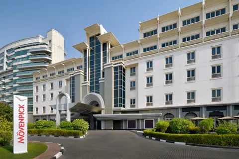Mövenpick Hotel & Apartments Bur Dubai in Dubai