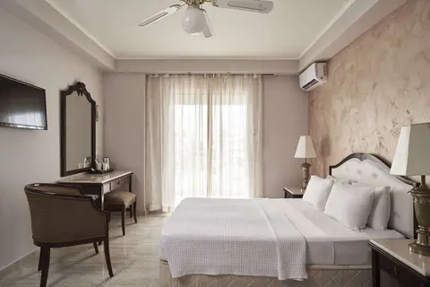 Sandy Beach & Villas in Δήμος Γεωργίου Καραϊσκάκη — foto 9
