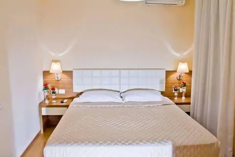 Hotel Vila 60 in Tirana — foto 3