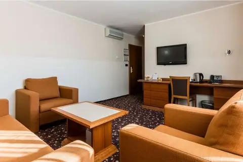 Hotel Piramida in Maribor — foto 11