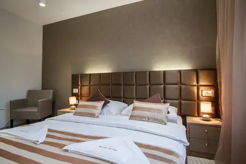 Royal Airport Hotel in Velika Gorica — foto 23