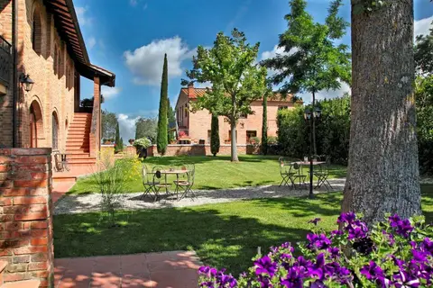 Hotel & Appartementen Borgo Tre Rose in Montepulciano — foto 3