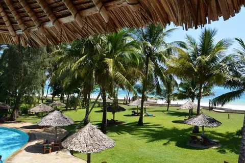 Neptune Village Beach Resort & Spa in Kinondo ward, foto 19