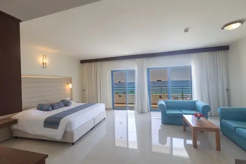 Iliada Beach Hotel in Παραλίμνι — foto 12