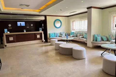 The Breakers Diving & Surfing Lodge in Soma Bay, foto 18