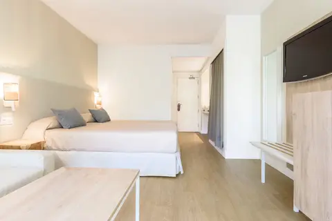 Fergus Club Palmanova Park in Palmanova — foto 13