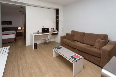 Atenea Rekord Suites in Vilanova i la Geltrú — foto 29