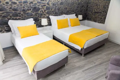 Apartamentos Turísticos Vitoria By Petit Hotels Funchal in Funchal