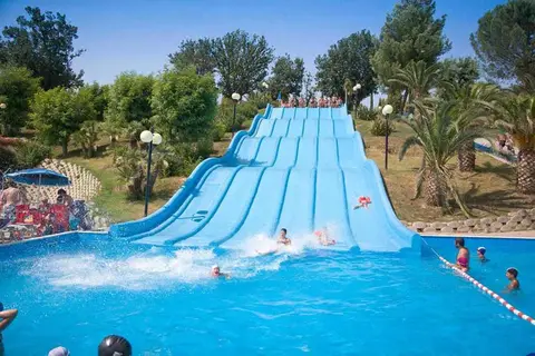 Centro Vacanze Verde Azzurro in Cingoli — foto 25