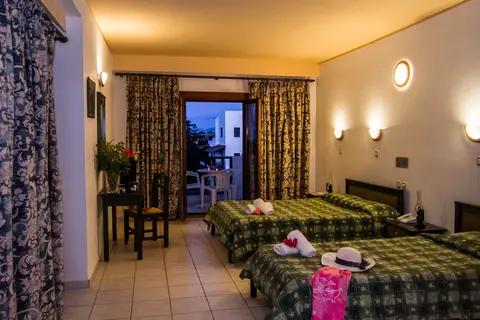 Club Lyda Hotel in Δημοτική Ενότητα Γουβών — foto 15