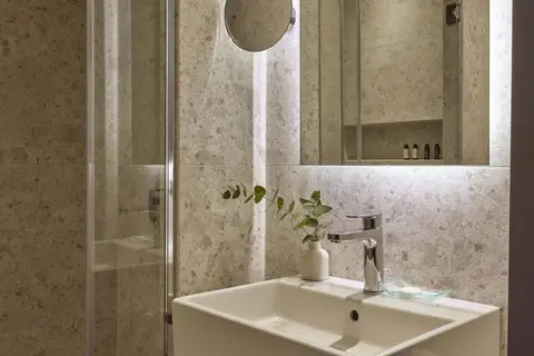 City Hotel Thessaloniki in Thessaloniki — foto 21