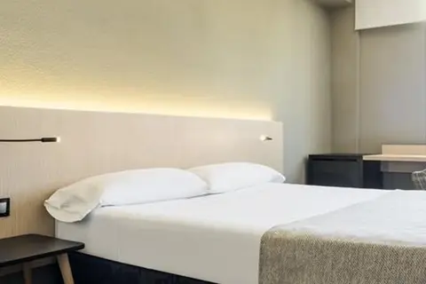 Hotel ILUNION Las Lomas in Merida — foto 2
