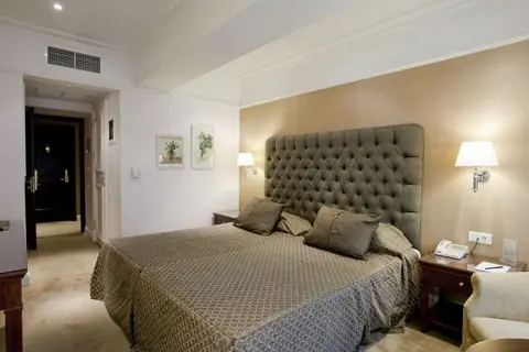 Hotel Hera in Athene — foto 29